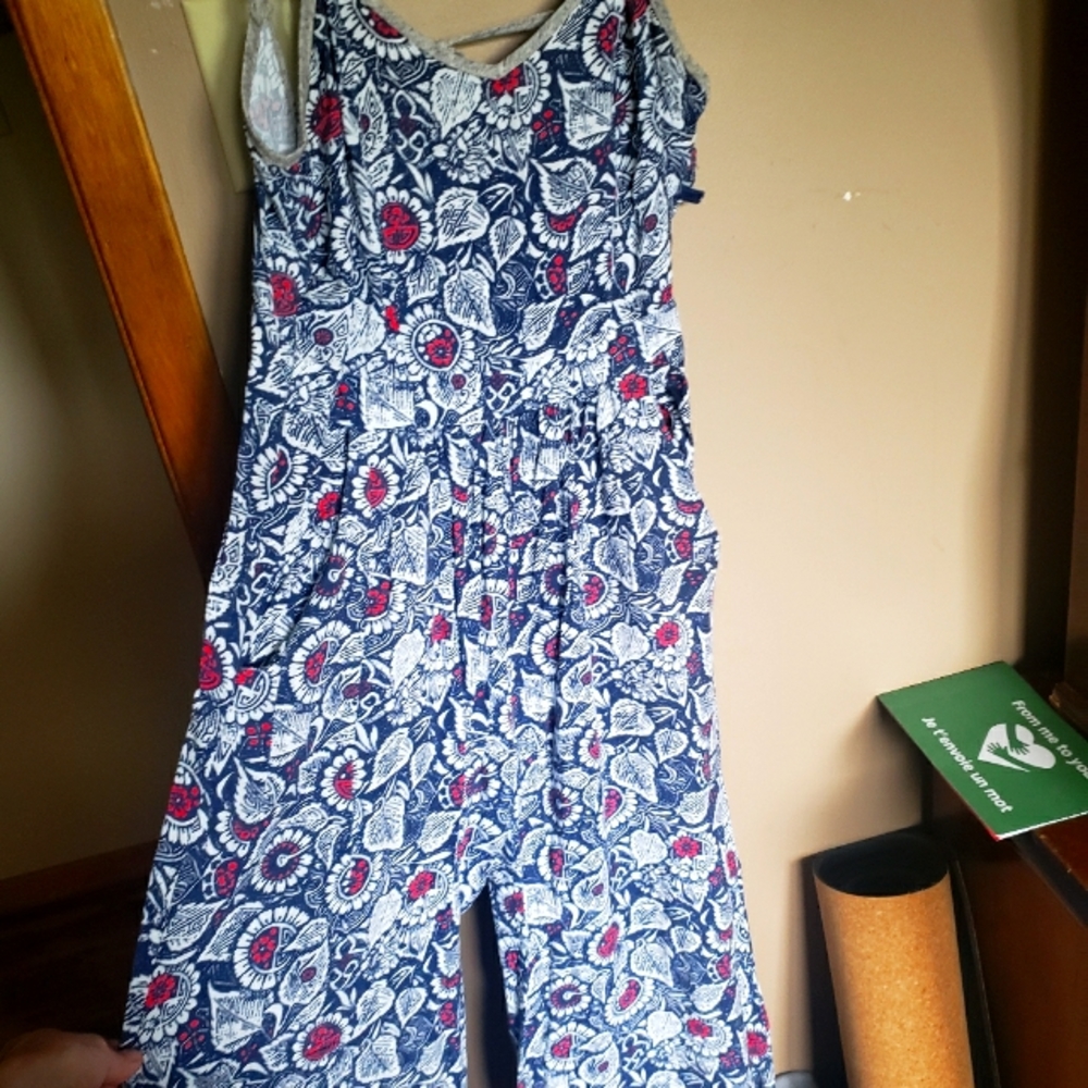 Pant suit